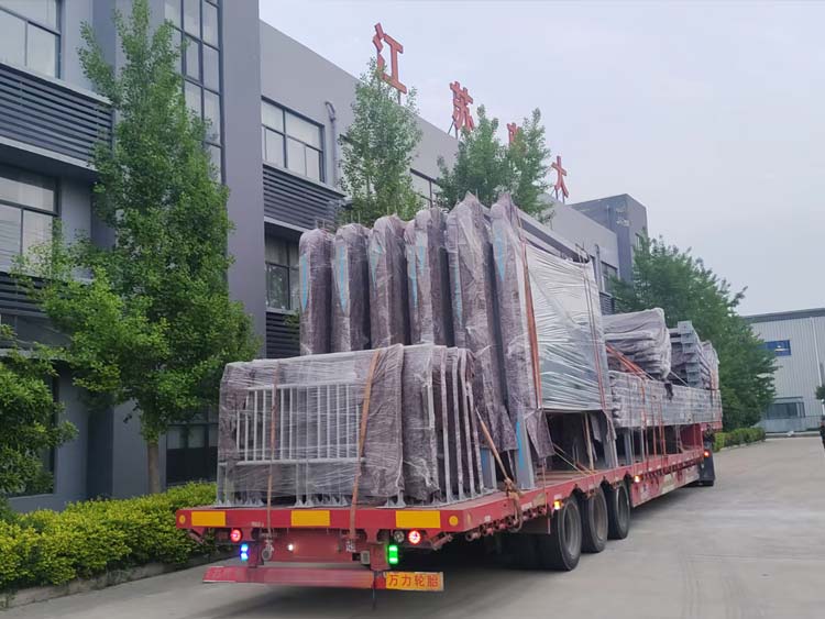 浙江智慧公交站臺第二批發(fā)貨案例